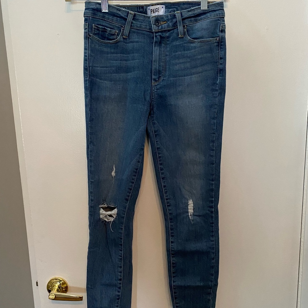 PAIGE Hoxton Crop Medium Wash Jeans